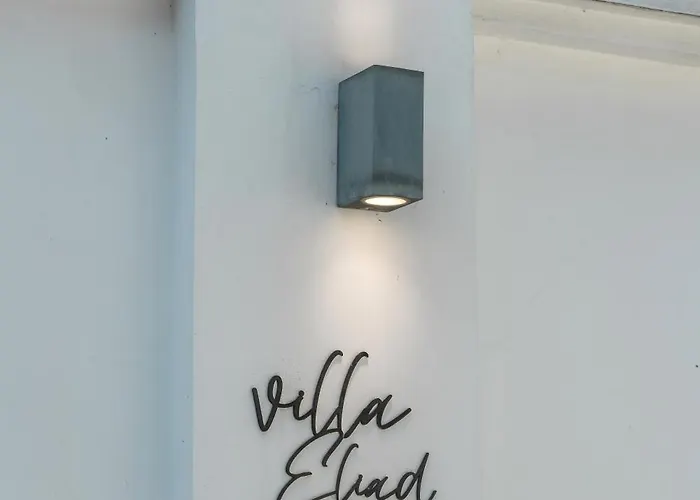 Eliad - Charming 3 Bedroom Mediterranean In Berawa Villa