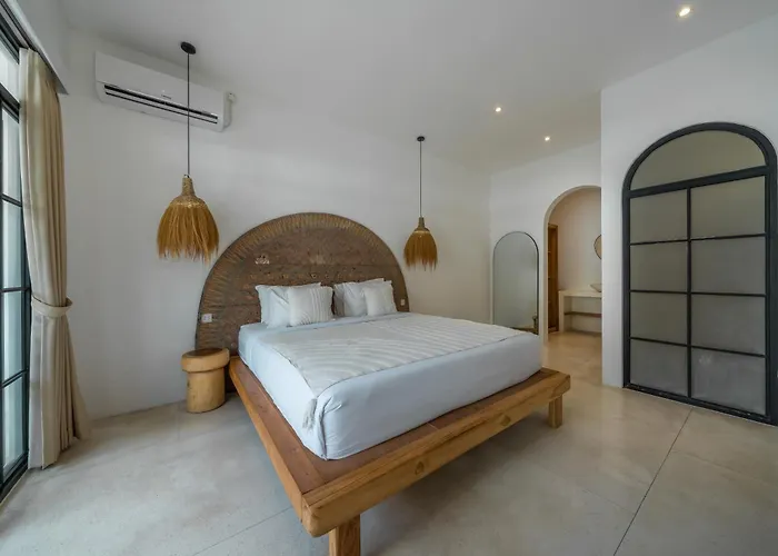 Eliad - Charming 3 Bedroom Mediterranean In Berawa *